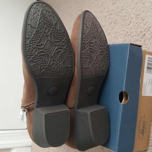 NWB G.H. Bass & Co. Chestnut Ruched Erica Ankle Boot - Picture 10 of 11